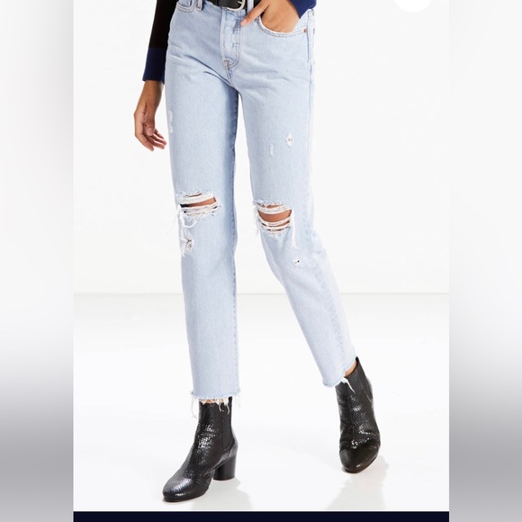 Levi's Premium
WEDGIE FIT ANKLE WOMEN'S JEANS - Picture 3 of 3